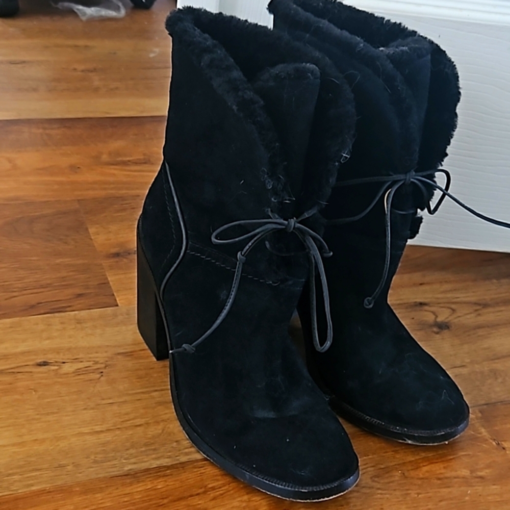 Ugg Jerene boot